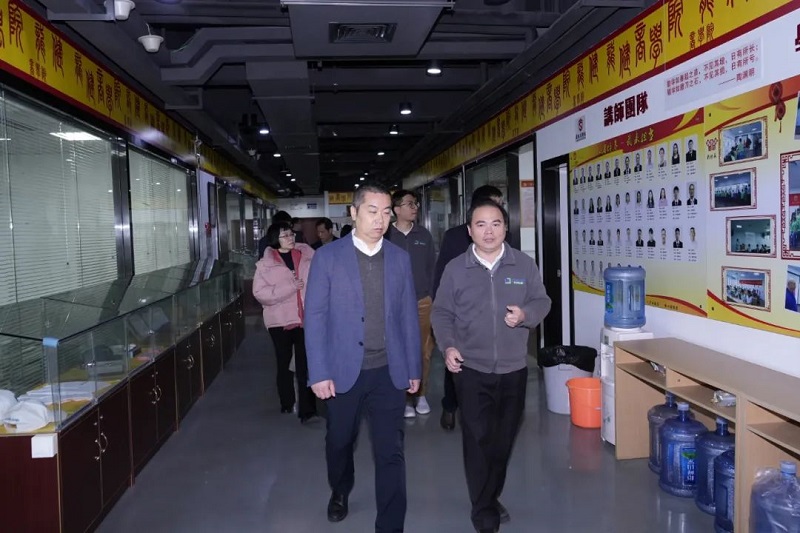 星海音乐学院到龙健集团开展 “书记校长访企拓岗促就业专项行动” (4).jpg